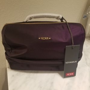 TUMI Cosmetic/toiletrie bag